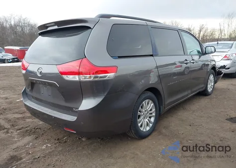 2013 Toyota Sienna Xle V6 8 Passenger из США, поврежденный, VIN 5TDYK3DC2DS375894